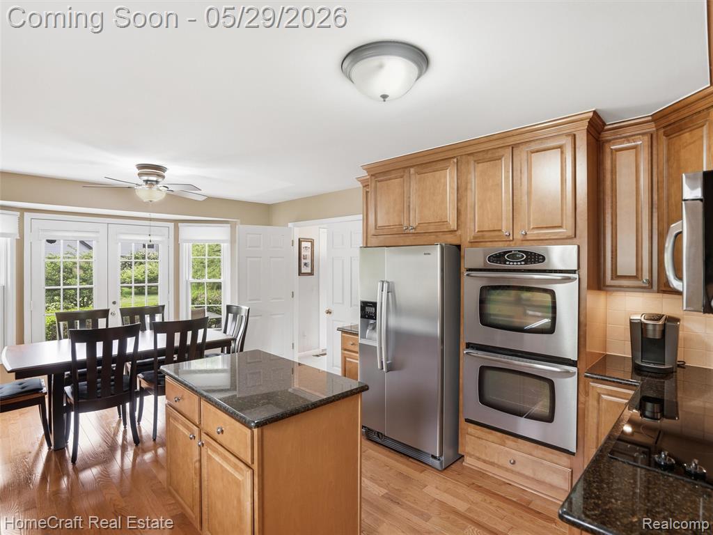 45088 Danbury Road Canton, MI 48188 - Photo 11 of 39
