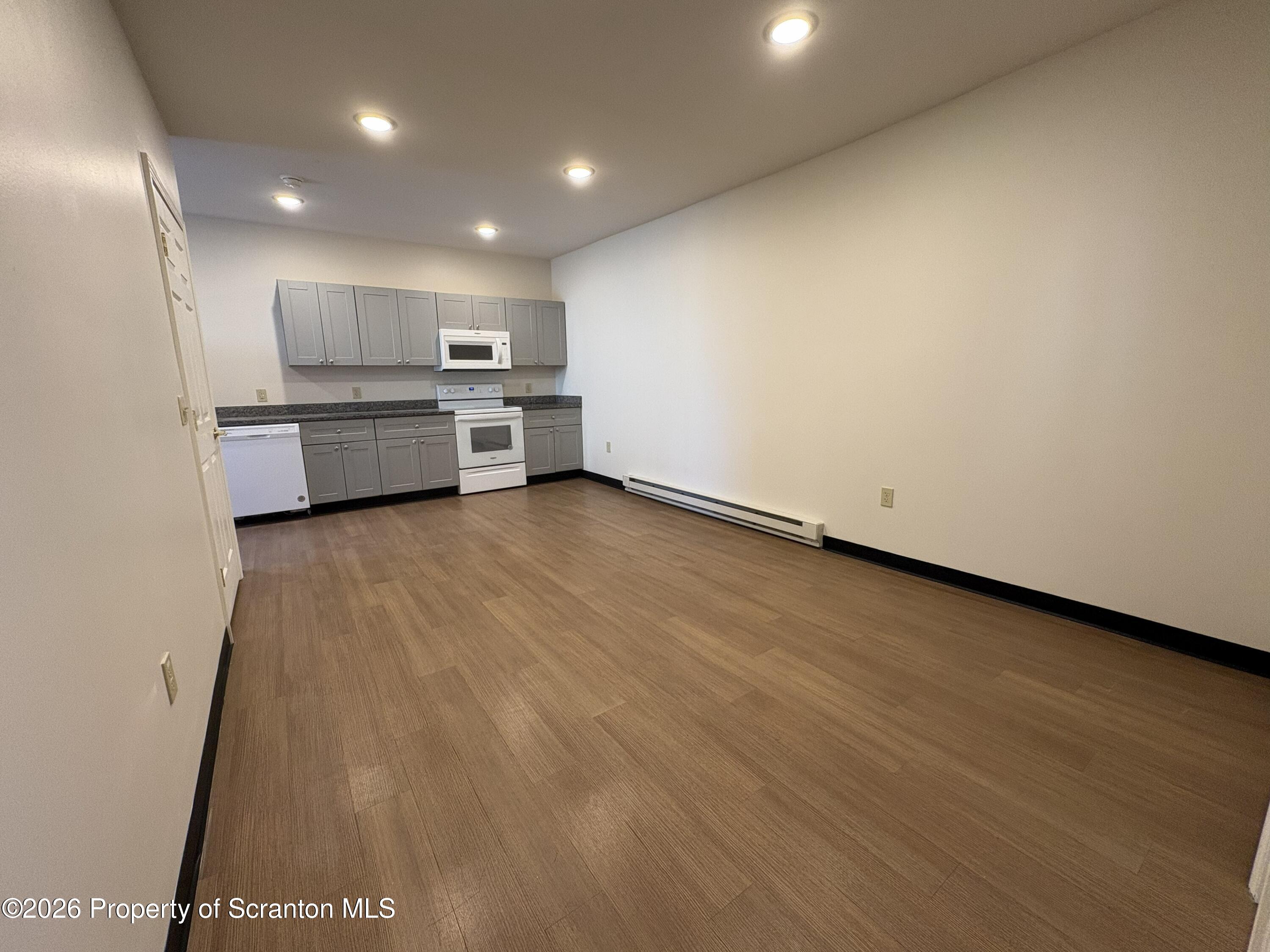 1002 Jackson Street, Unit 2 Scranton, PA 18504 - Photo 3 of 7 Living Area