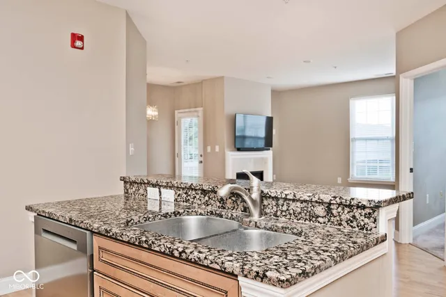 $395,000 | 451 American Way North, Unit 1C, Carmel, IN 46032