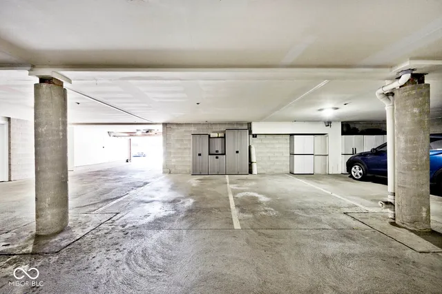 $395,000 | 451 American Way North, Unit 1C, Carmel, IN 46032