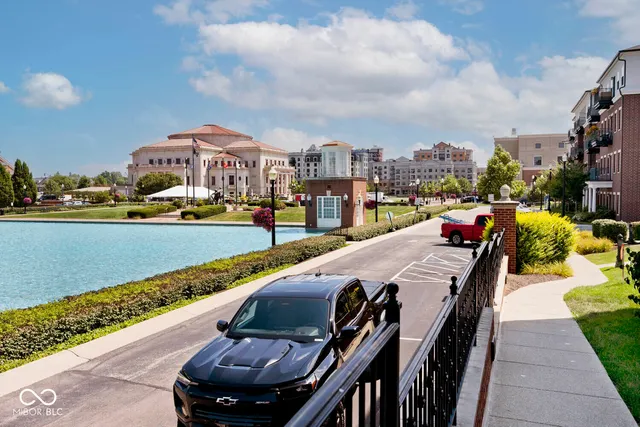 $395,000 | 451 American Way North, Unit 1C, Carmel, IN 46032