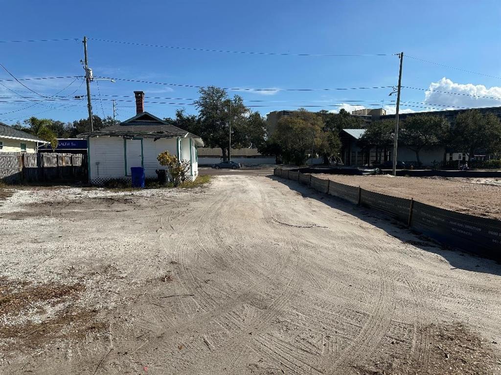 736 Main Street Dunedin, FL 34698 - Photo 11 of 14