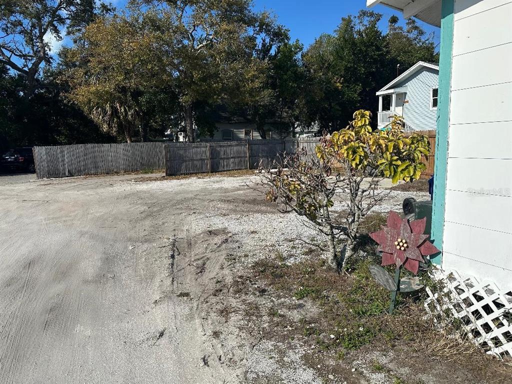 736 Main Street Dunedin, FL 34698 - Photo 13 of 14