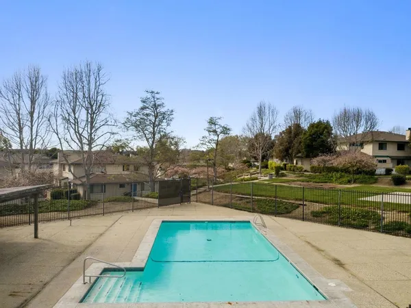 a view of a yard and entertaining space