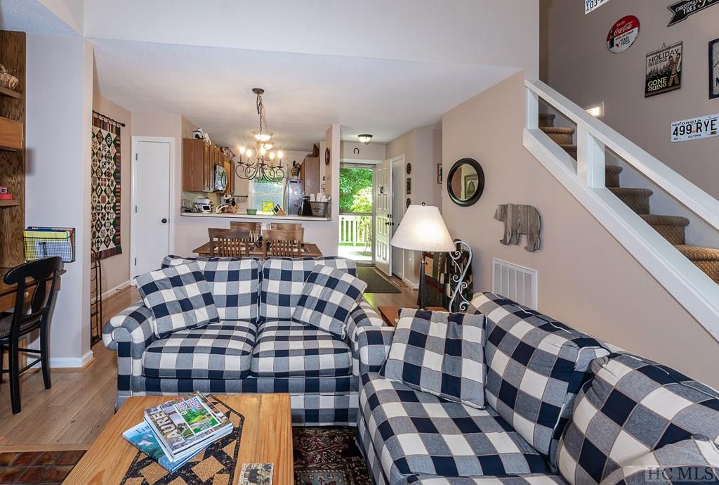 69 Chestnut Ridge, Unit 7 Sapphire, NC 28774 - Photo 12 of 28 Gallery Image 12