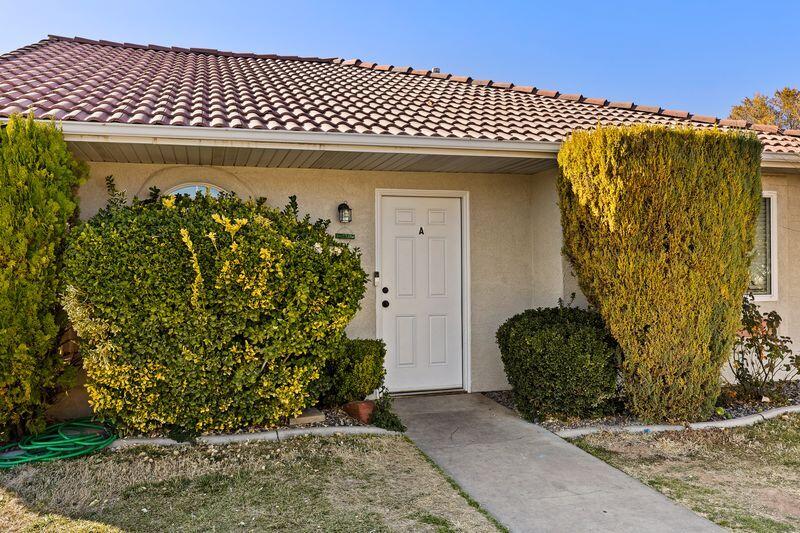 2550 East 610 North, Unit 2 St. George, UT 84790 - Photo 15 of 25 Front of UnitA