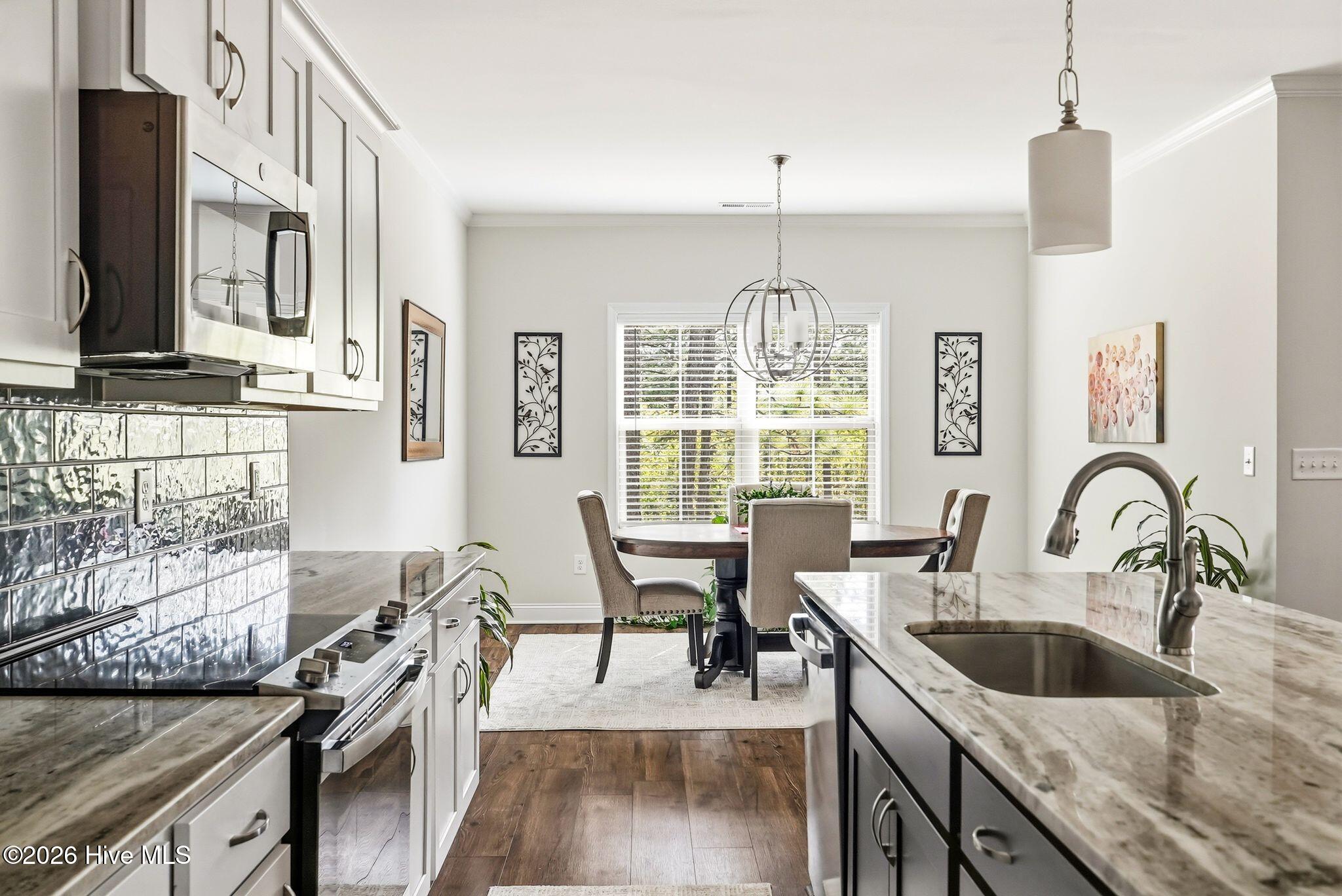 103 Rector Drive West End, NC 27376 - Photo 8 of 46 16_DSC03557