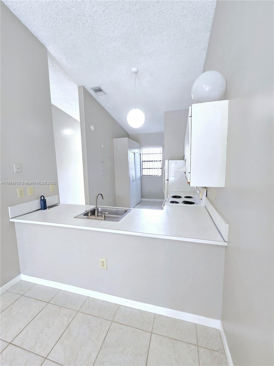 6708 Northwest 193rd Terrace Hialeah, FL 33015 - Photo 6 of 20