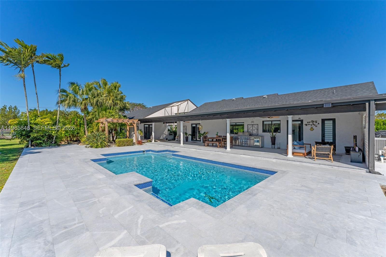 17150 Southwest 274th Street Homestead, FL 33031 - Photo 16 of 40
