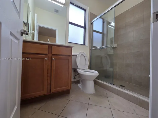 $4,999 | 8841 West 34th Court, Hialeah, FL 33018