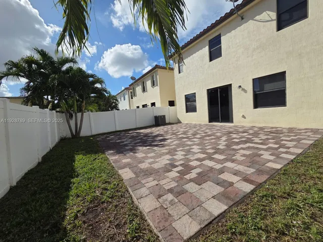 $4,999 | 8841 West 34th Court, Hialeah, FL 33018