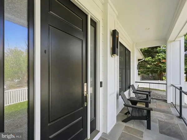 $12,500 | 2504 12th Street North, Arlington, VA 22201