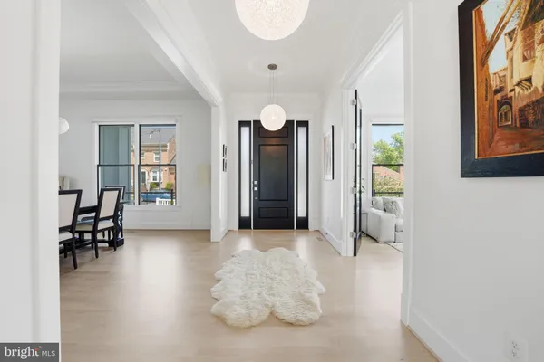 $12,500 | 2504 12th Street North, Arlington, VA 22201