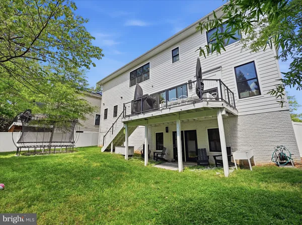 $12,500 | 2504 12th Street North, Arlington, VA 22201