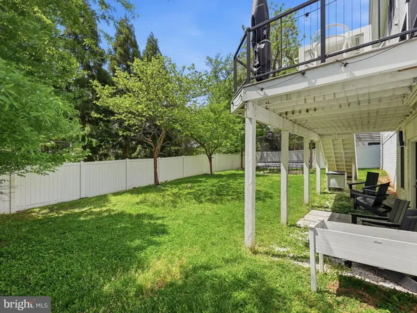 $12,500 | 2504 12th Street North, Arlington, VA 22201