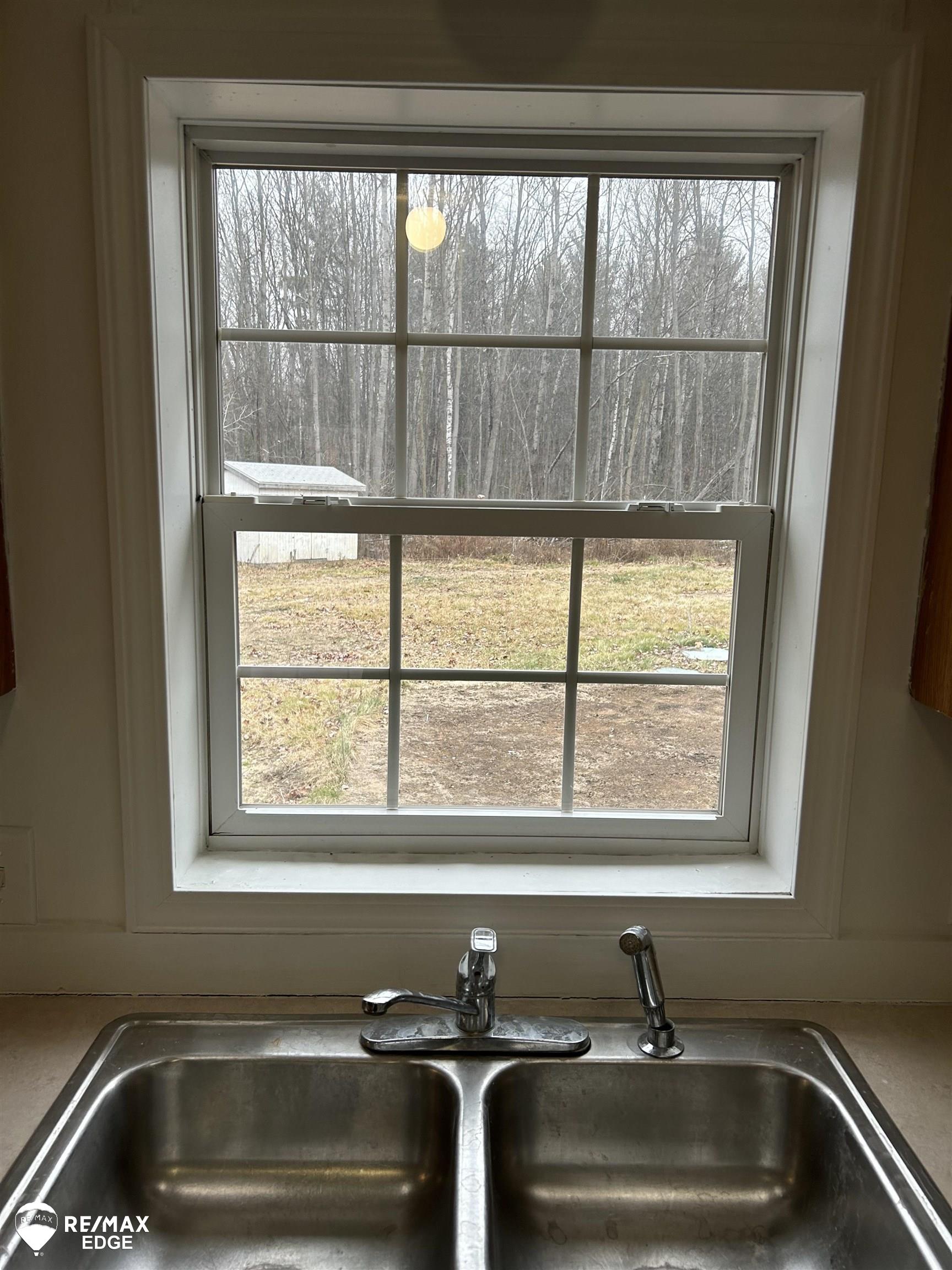 7555 East Baseline Road Mount Pleasant, MI 48858 - Photo 4 of 16