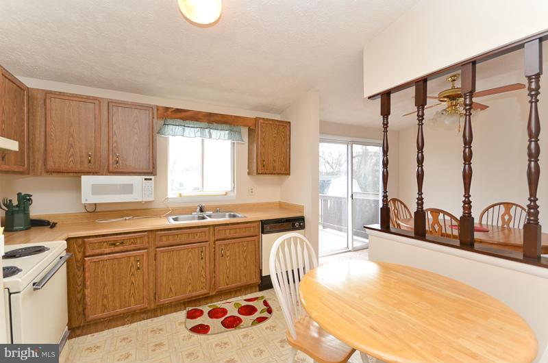 237 Sandhill Road Baltimore, MD 21221 - Photo 12 of 28 Kitchen