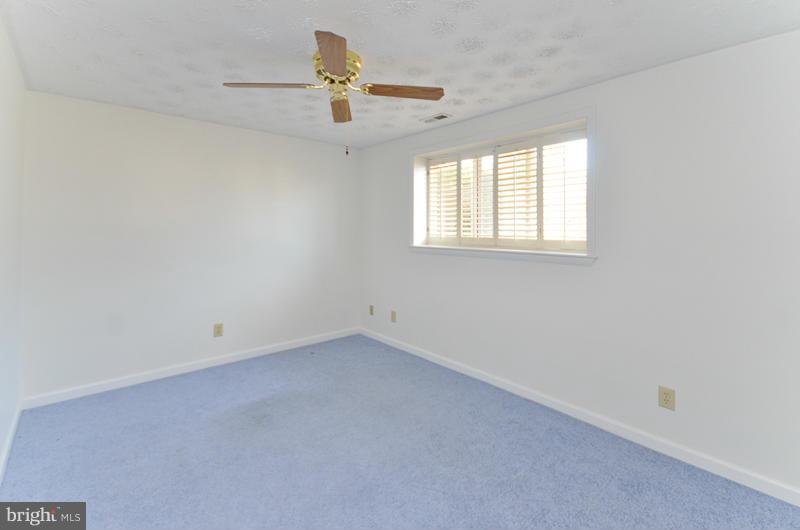 237 Sandhill Road Baltimore, MD 21221 - Photo 18 of 28 Family Room