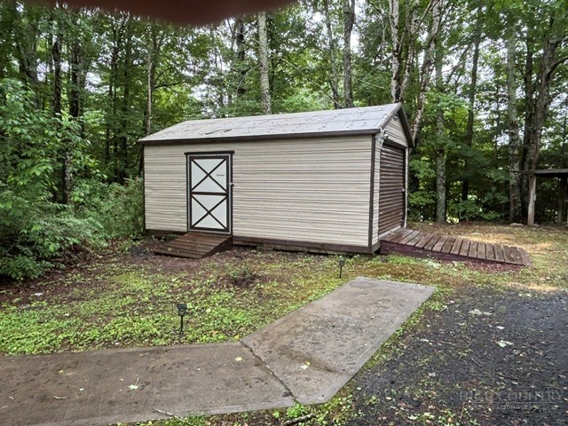 2259 Spanish Oak Road Newland, NC 28657 - Photo 31 of 40