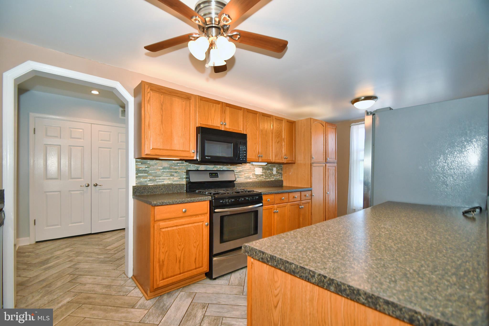 1612 Orlando Road Baltimore, MD 21234 - Photo 8 of 59