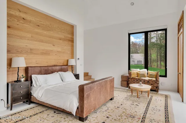 $1,495,000 | 500 Pond View Way, Grafton, NY 12138