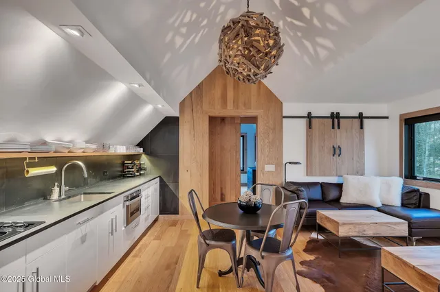 $1,495,000 | 500 Pond View Way, Grafton, NY 12138