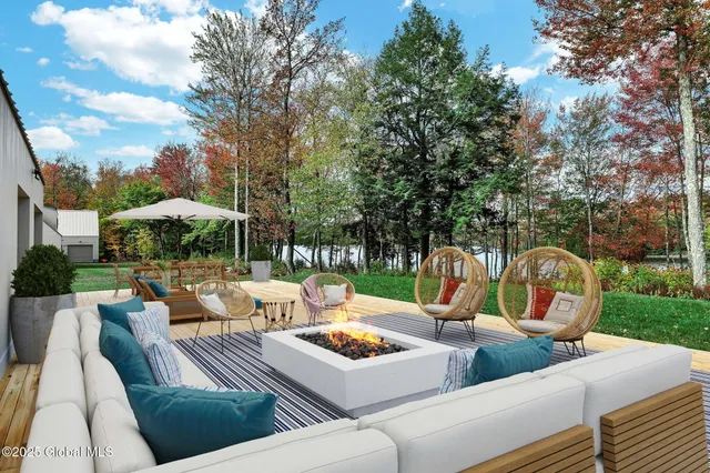 $1,495,000 | 500 Pond View Way, Grafton, NY 12138