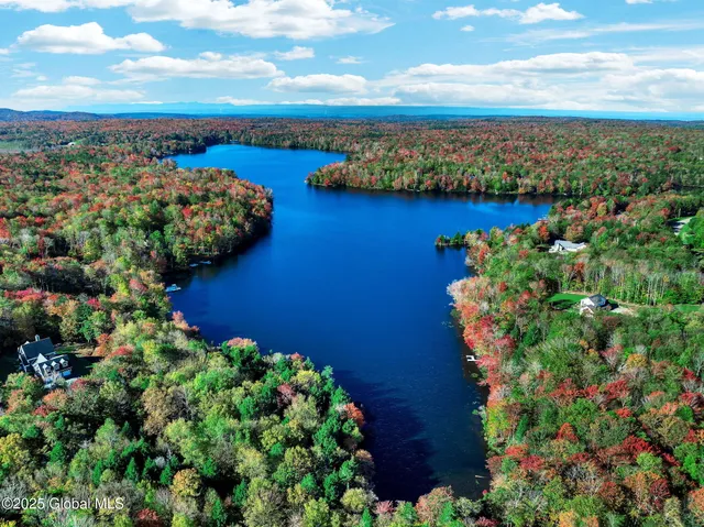 $1,495,000 | 500 Pond View Way, Grafton, NY 12138