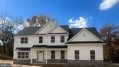 $765,000 | 183 Ellicott Road, Avondale, PA 19311