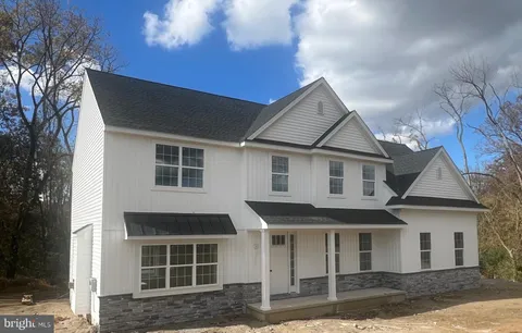 $765,000 | 183 Ellicott Road, Avondale, PA 19311