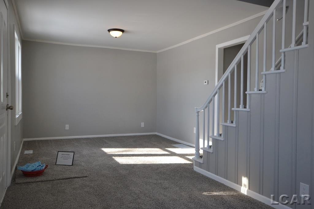 307 West Russell Road Tecumseh, MI 49286 - Photo 2 of 19