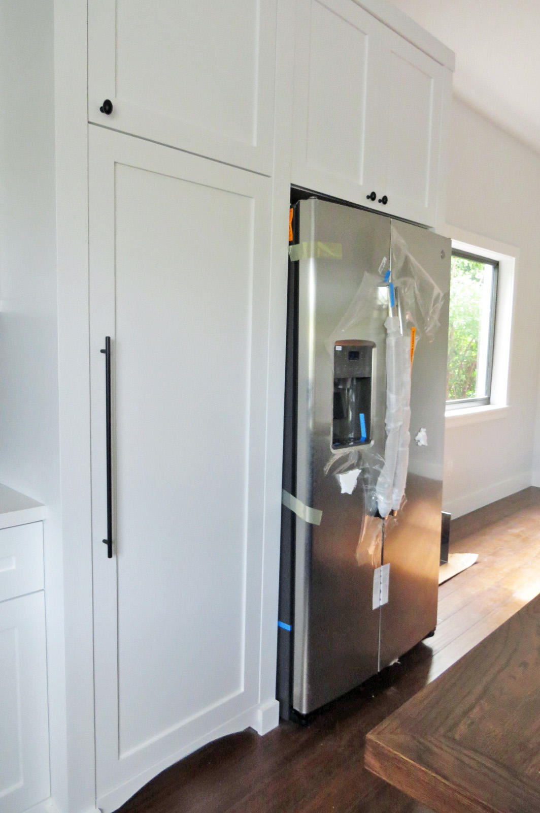 7 Cindy Place Key Largo, FL 33037 - Photo 13 of 31 a living room with furniture and a window