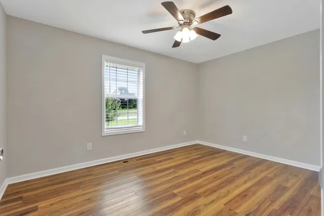 $349,900 | 288 Springwater Drive, Summertown, TN 38483