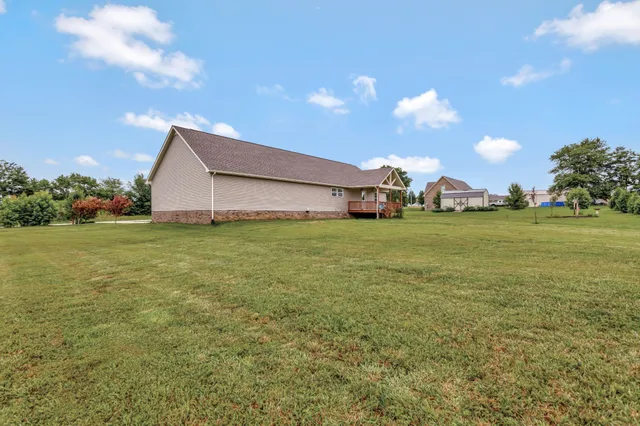$349,900 | 288 Springwater Drive, Summertown, TN 38483