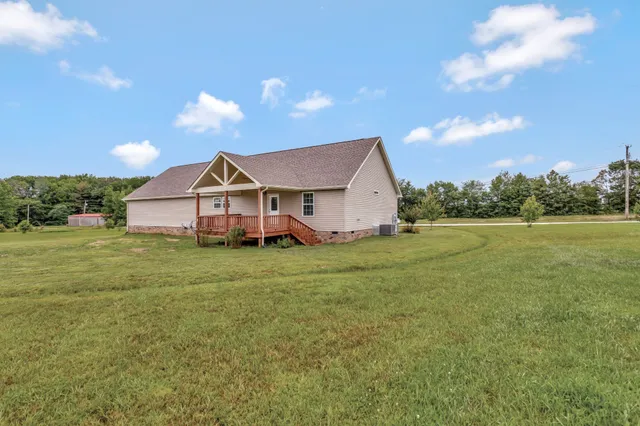 $349,900 | 288 Springwater Drive, Summertown, TN 38483