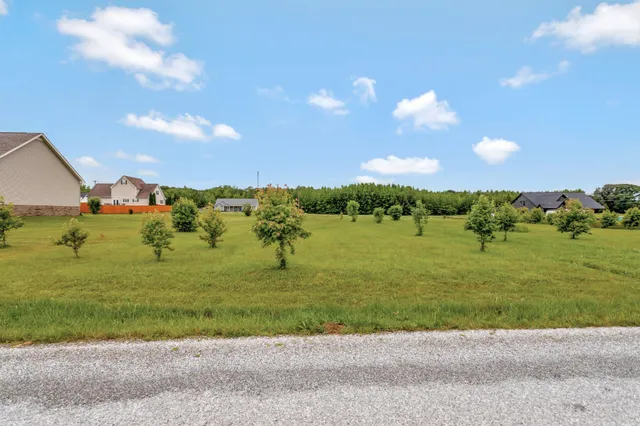 $349,900 | 288 Springwater Drive, Summertown, TN 38483