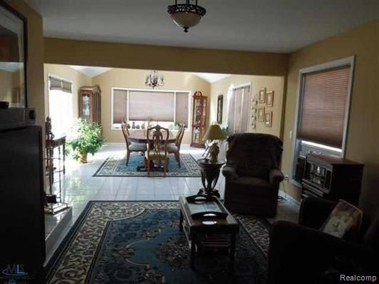 865 Fieldstone Court Rochester, MI 48309 - Photo 8 of 27 8.JPG