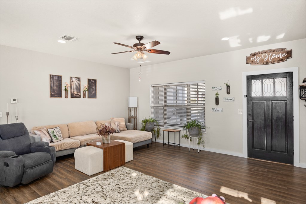 1922 Weston Loop Kerrville, TX 78028 - Photo 5 of 22 a living room with furniture