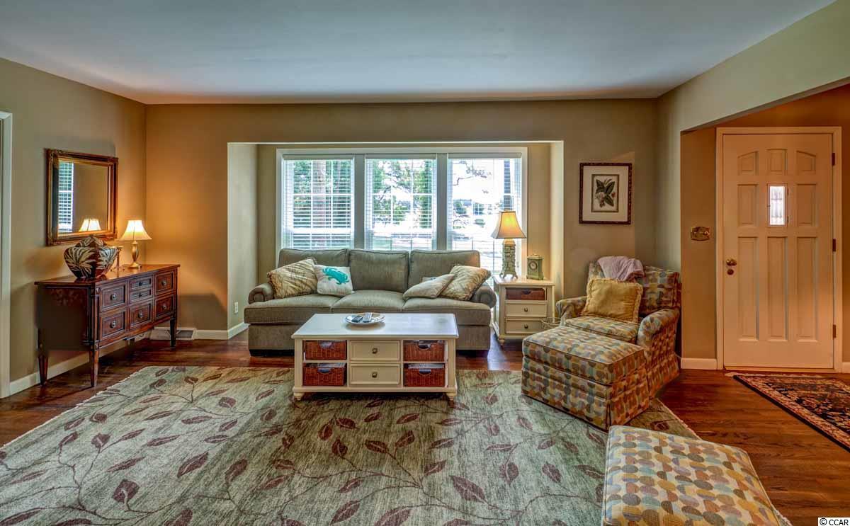 313 Queens Road Myrtle Beach, SC 29572 - Photo 2 of 25 Gallery Image 2