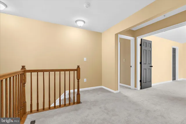 $330,000 | 4927 King Patrick Way, Unit 502, Upper Marlboro, MD 20772