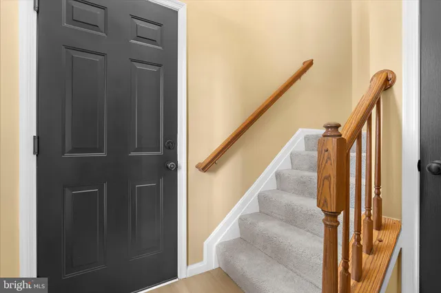 $330,000 | 4927 King Patrick Way, Unit 502, Upper Marlboro, MD 20772