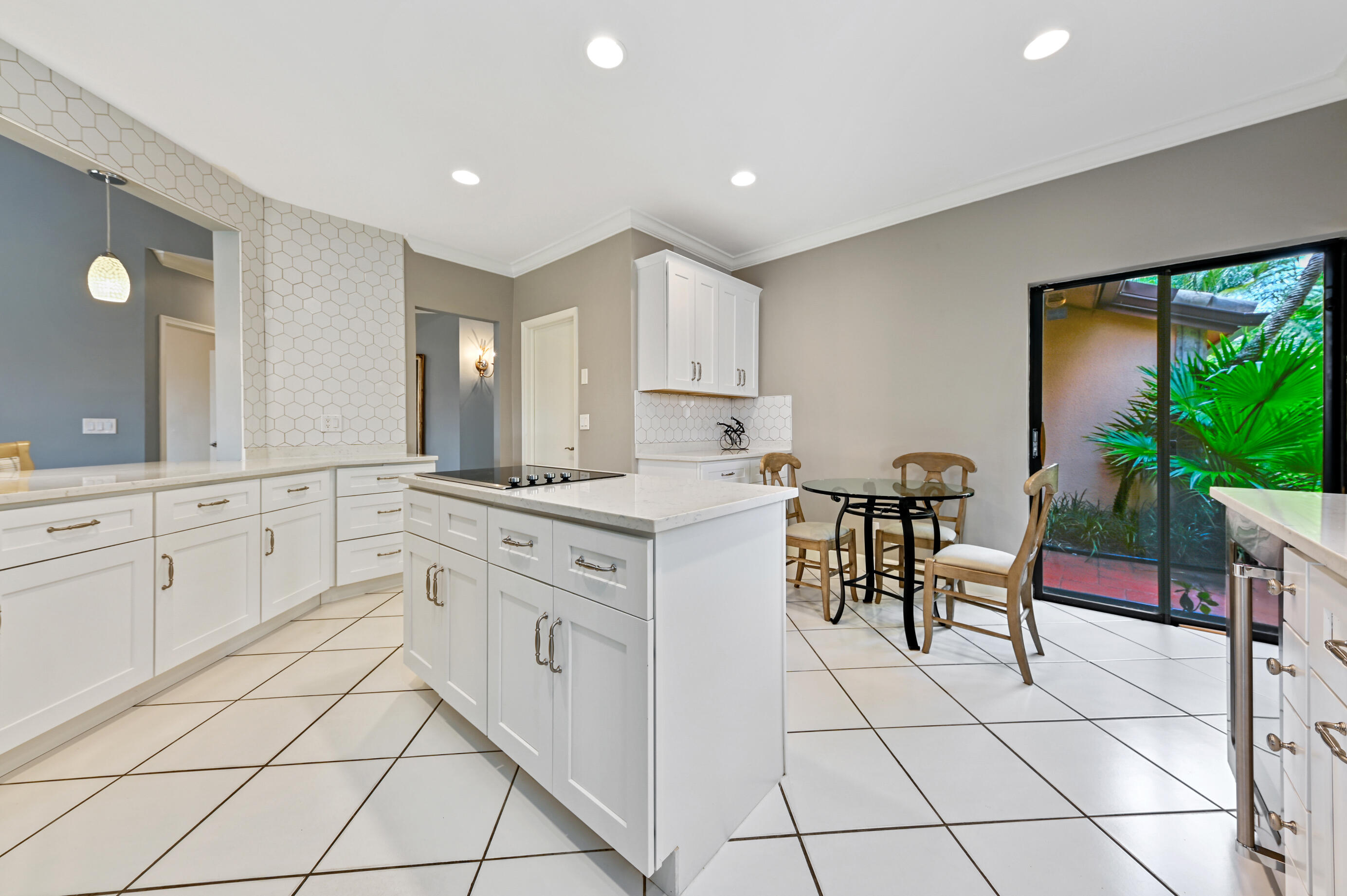 6401 Via Rosa Boca Raton, FL 33433 - Photo 8 of 27 Kitchen