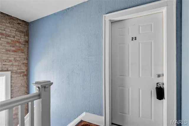 $359,900 | 3545 Oregon Avenue, St. Louis, MO 63118