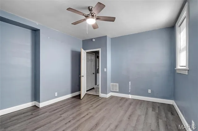 $359,900 | 3545 Oregon Avenue, St. Louis, MO 63118