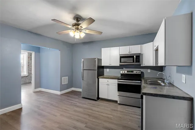 $359,900 | 3545 Oregon Avenue, St. Louis, MO 63118