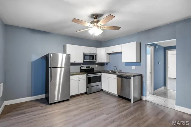 $359,900 | 3545 Oregon Avenue, St. Louis, MO 63118