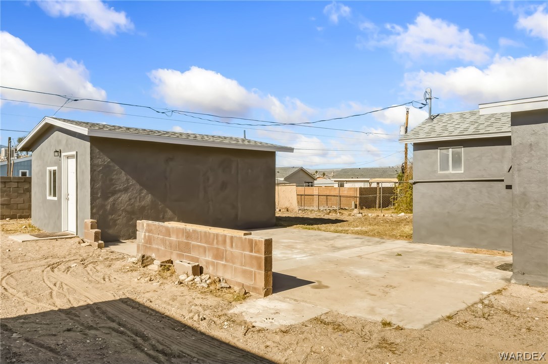 1628 Ramar Road Bullhead City, AZ 86442 - Photo 15 of 64 Casita and patio