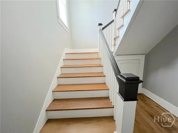 $2,300 | 19 West 50th Street, Unit 19, Savannah, GA 31405