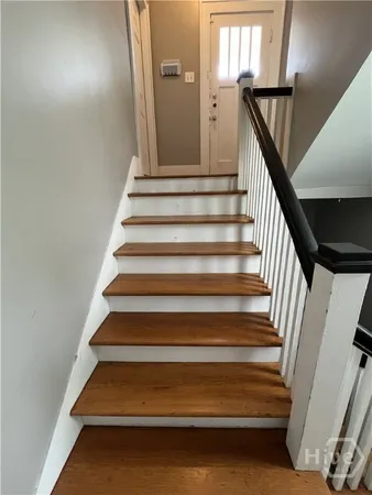 $2,300 | 19 West 50th Street, Unit 19, Savannah, GA 31405