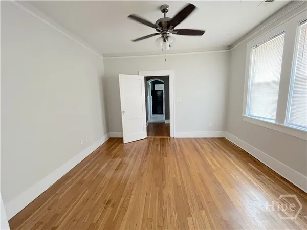 $2,300 | 19 West 50th Street, Unit 19, Savannah, GA 31405